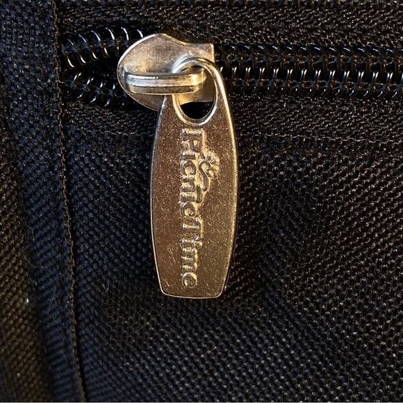 BNWT Foldable heavy lined cooler/picnic basket. - Picture 14 of 16